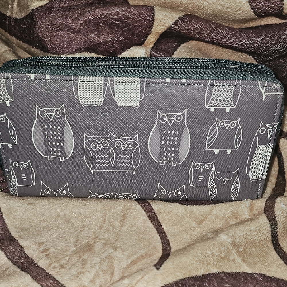Charming Owl Print Wallet